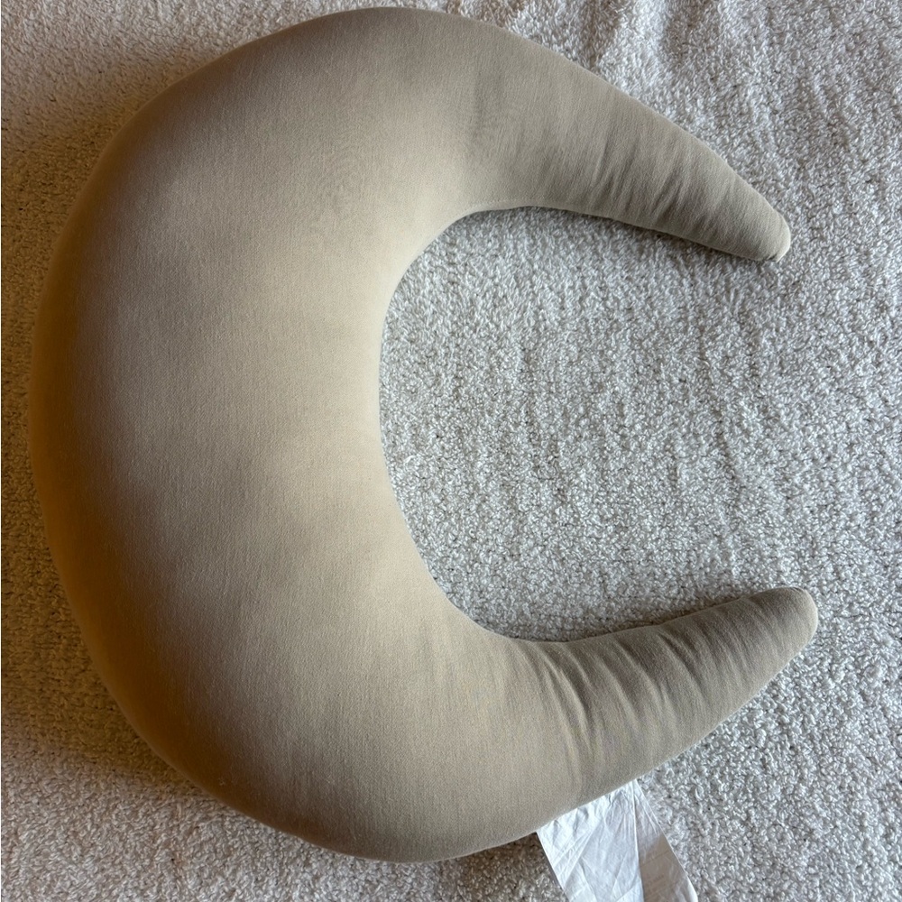 Snuggle Me Organic Nursing Pillow